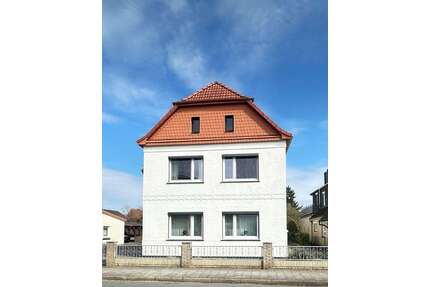 Haus zum Kaufen in Delmenhorst 568.000,00 € 241 m²