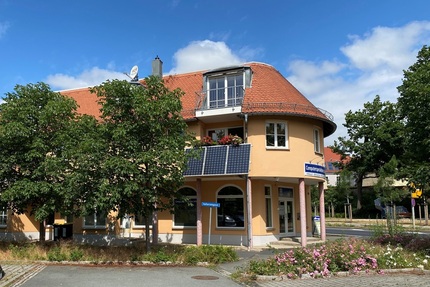 Mehrfamilienhaus mit 4 Wohnungen + 2 Gewerbeeinheiten - Großenhain