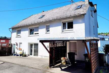 ***Ein-Zweifamilienhaus in toller Lage mit Garten in Höhr-Grenzhausen***