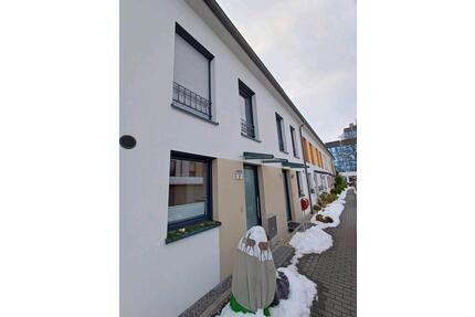 95448 BAYREUTH , RMHAUS zum 01.05.2026 zu vermieten