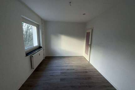 Wohnung zum Mieten in Elsterwerda 350,00 € 56 m²