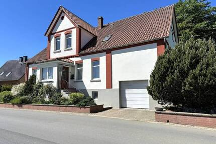 Gepflegtes Ein- bis Zweifamilienhaus mit weitläufigem Grundstück in Reinerbeck bei Aerzen