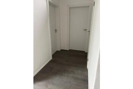 2 Zimmer Dachgeschosswohnung - 1.100,00&nbsp;EUR Kaltmiete, ca.&nbsp; 58,00&nbsp;m&sup2; in Troisdorf (PLZ: 53844) Bergheim