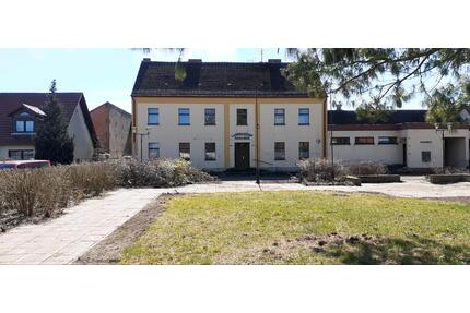 Mehrfamielienhaus 700m² - 90.000,00&nbsp;EUR Kaufpreis, ca.&nbsp; 700,00&nbsp;m&sup2; in Templin (PLZ: 17268)