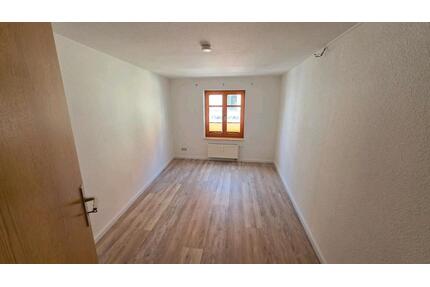 sanierte Altbauwohnung - 430,00&nbsp;EUR Kaltmiete, ca.&nbsp; 50,00&nbsp;m&sup2; in Waren (Müritz) (PLZ: 17192)