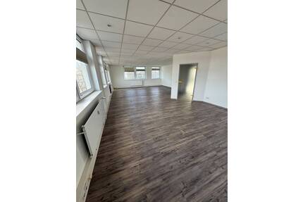 Renovierte helle lichtdurchfluttete Büroräume - Göttingen