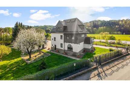 Haus zum Kaufen in Hatzfeld (Eder) 349.000,00 € 203.57 m²
