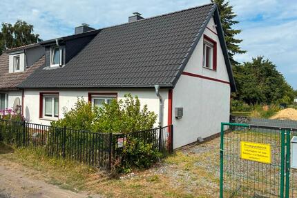 Haus 80 qm mit 2100 qm großen Grundstück 15 Minuten von Stralsund - Sundhagen