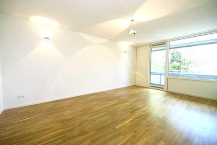 Schöne 4,5-Zimmer-Wohnung im Münchner Südwesten, provisionsfrei - München Thalkirchen-Obersendling-Forstenried-Fürstenried-S
