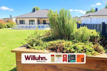 Idyllischer Bungalow mit Pool, Garage und innovativer Luftwärmepumpe - Ihr Traumhaus! - Garz- Rügen Poppelvitz