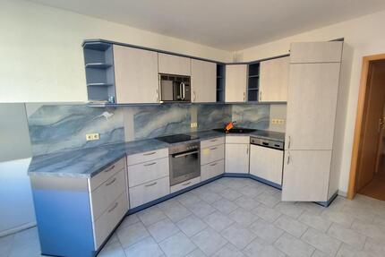 wunderschöne 3-Raum-Wohnung mit Einbauküche in AueZeller Berg - Aue-Bad Schlema