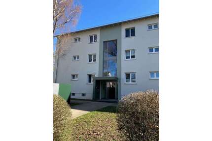 Wohnung zum Mieten in Hattersheim 750,00 € 67.47 m²