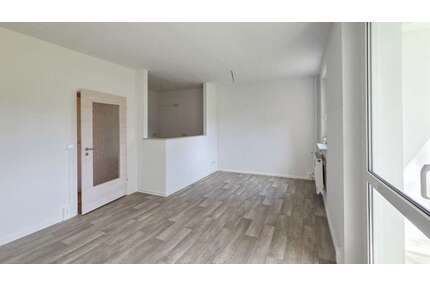 Wohnung zum Mieten in Zwickau 310,00 € 50 m²