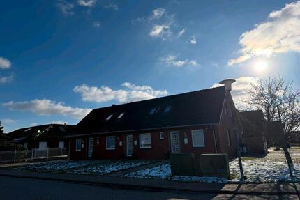 3 ZKB Oberwohnung in Top-Lage mit Nordseenähe zu vermieten - Dornum