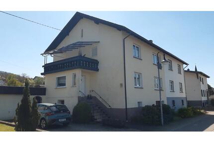 1-2 Familienhaus in ruhiger aber sehr zentraler Lage 180qm Wohnfl - Tholey