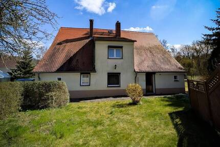 Bezahlbares Eigenheim mit schönem Garten nahe des Berzdorfer Sees - Schönau-Berzdorf