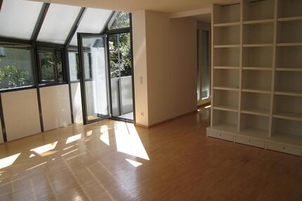 2 Zimmer Whg. teilmöbliert + Wintergarten + TG Stellplatz - Dachau
