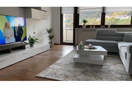 sonnige 2 Zimmer Wohnung - 780,00&nbsp;EUR Kaltmiete, ca.&nbsp; 64,00&nbsp;m&sup2; in Oberndorf am Neckar (PLZ: 78727)