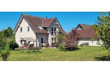 Haus zum Kaufen in Mönkebude 589.000,00 € 199 m²