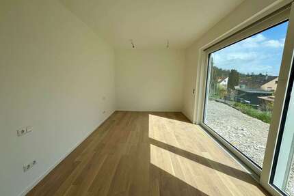 Wohnung zum Mieten in Esslingen am Neckar 2.565,00 € 135.03 m²