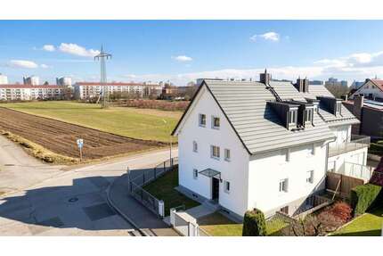 Haus zum Kaufen in München Feldmoching 1.300.000,00 € 190 m² - München / Feldmoching