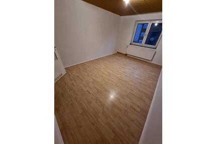 Helle 3-Zimmer Wohnung in Rheinhauserstr. 173, Duisburg-Hochfeld!