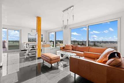 Wohnung zum Mieten in Neu-Ulm 2.300,00 € 186 m²