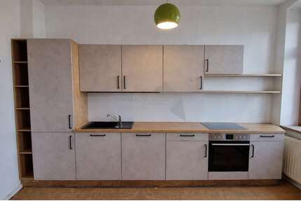 Wohnung zum Mieten in Zwickau 940,00 € 140 m²