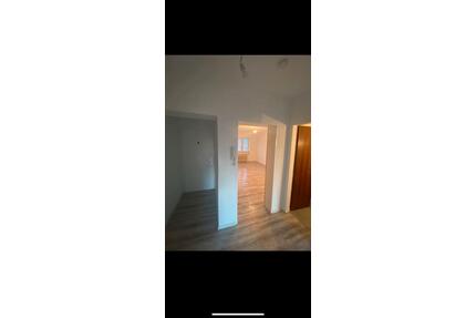 Zwei Zimmer Wohnung zu verkaufen in Wersten - Düsseldorf Stadtbezirk 8