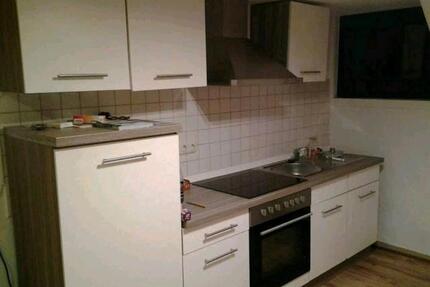 Dachgeschosswohnung mit Einbauküche - Lohra