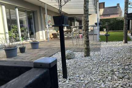 Haus zum Kaufen in Korschenbroich 1.950.000,00 € 644 m²