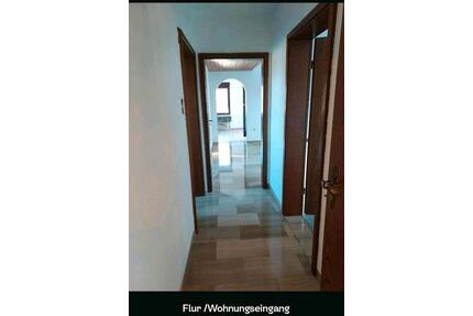 3 Zimmer Wohnung - 800,00&nbsp;EUR Kaltmiete, ca.&nbsp; 70,00&nbsp;m&sup2; in Schömberg (PLZ: 75328)