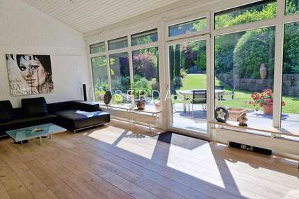 Haus zum Kaufen in Engelsbrand Grunbach 899.000,00 € 200 m² - Engelsbrand / Grunbach