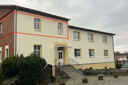 Wohnung zum Kaufen in Boitzenburger Land 103.000,00 € 75 m²
