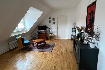 3-Zimmer-DG-Wohnung am Landwehrplatz – Ruhiges Wohnen in zentrale - Saarbrücken