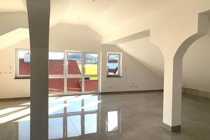 Moderne Loftwohnung - 950,00&nbsp;EUR Kaltmiete, ca.&nbsp; 80,00&nbsp;m&sup2; in Aichstetten (PLZ: 88317)