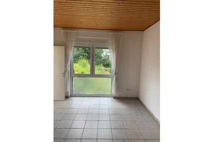 Helle 1ZKB Nichtraucher Wohnung in 35117 Münchhausen zu vermieten