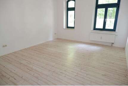 Wohnung zum Mieten in Chemnitz 324,00 € 67.43 m²