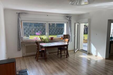Moderne 3-Zimmer-Wohnung mit Terrasse und Garten in Callbach