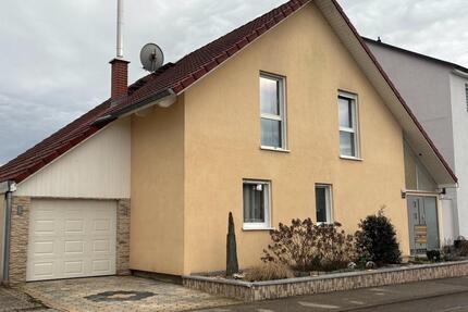 Letzte Chance vor Abgabe an Makler !!!Einfamilienhaus mit Komfort - Ötisheim