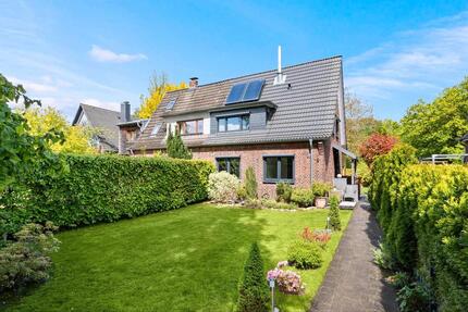 DHH in RahlstedtMeiendorf, saniert & modern! - Stapelfeld