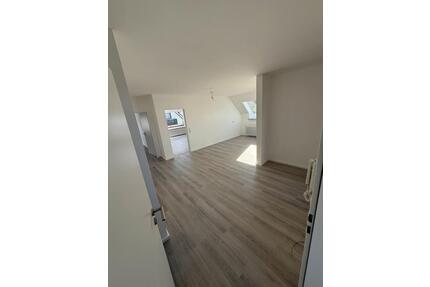 Wohnung zu vermieten, pauschal warm , 3 Zimmer - Endingen am Kaiserstuhl