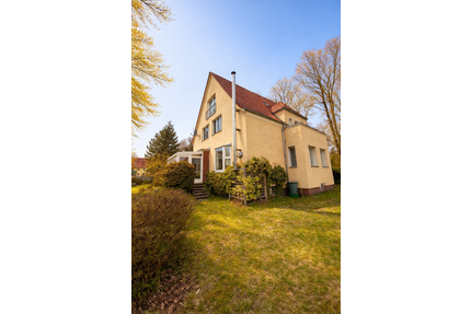 Haus zum Kaufen in Kirchmöser 729.000,00 € 275 m²