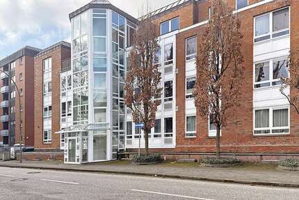 Wohnung zum Kaufen in Elmshorn 210.000,00 € 52.87 m²