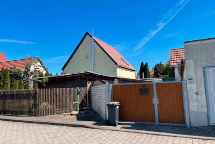 Doppelhaushälfte mit Pool, Sauna und Partyraum - Allstedt