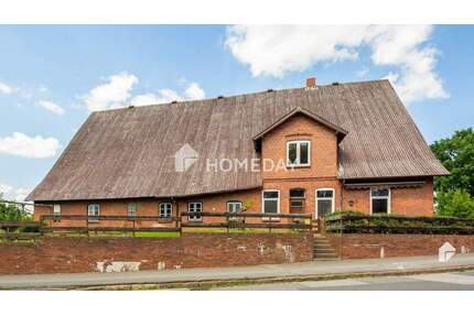 Rohdiamant - Bauernhaus mit weiteren Baugrundstücken - Bad Oldesloe