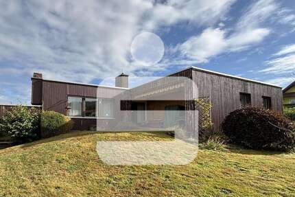 Haus zum Kaufen in Oberviechtach 349.000,00 € 150 m²