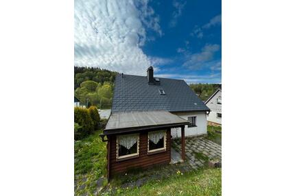 Wohnhaus mit Grundstück in Zwota - Klingenthal