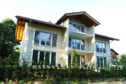 Haus zum Mieten in Aying 2.250,00 € 145 m²