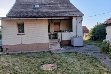 Haus Immobilie - 85.000,00&nbsp;EUR Kaufpreis, ca.&nbsp; 125,00&nbsp;m&sup2; in Heringen/Helme (PLZ: 99765)